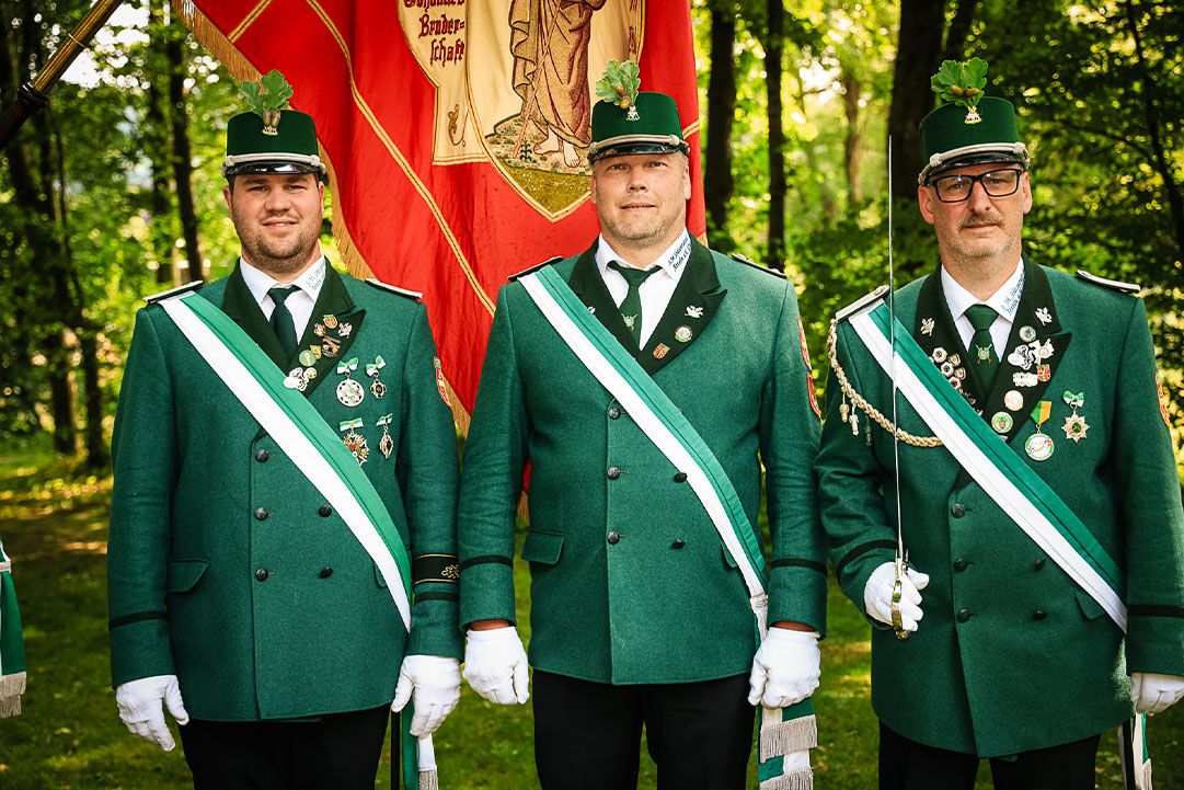 Johannes-Bruderschafts-Fahne atteln schützenverein